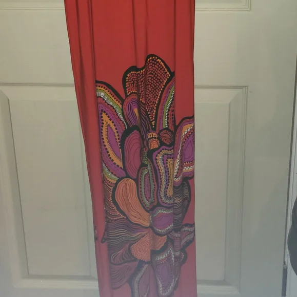 Dress - Picture 6 of 6